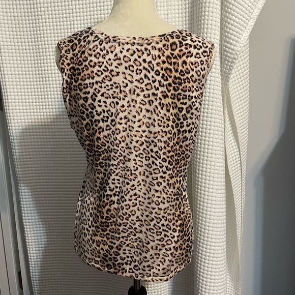 CARMEN Leopard print tank top. Size M. - Picture 2 of 2